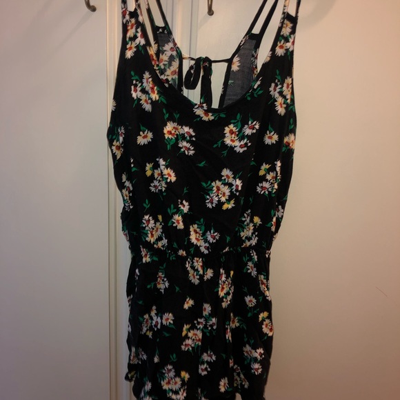 Charlotte Russe Dresses & Skirts - Floral romper